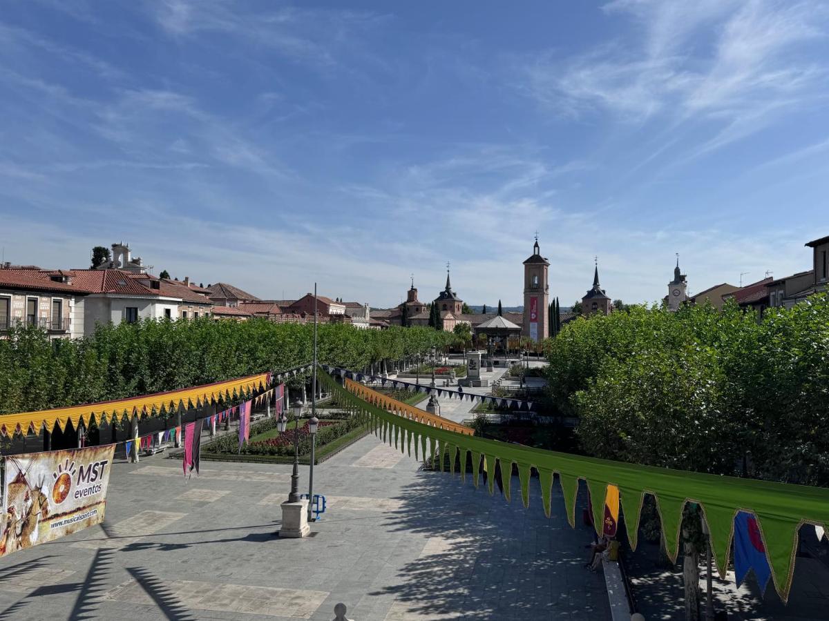 אלקאלה דה הנארס Sonar En La Plaza Cervantes 3 מראה חיצוני תמונה