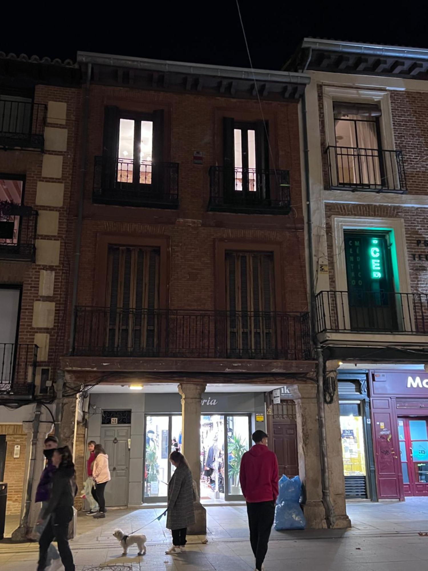 אלקאלה דה הנארס Sonar En La Plaza Cervantes 3 מראה חיצוני תמונה